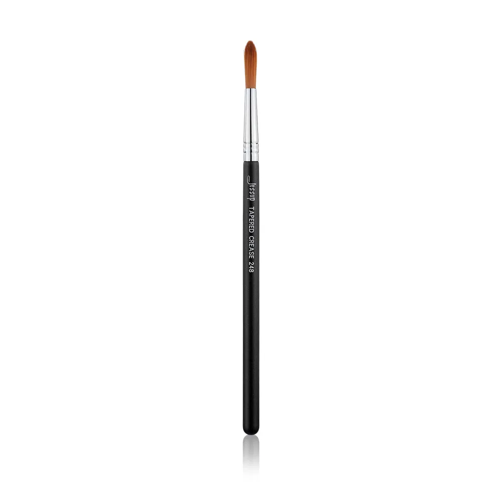 Tapered Cut Crease Brush 248