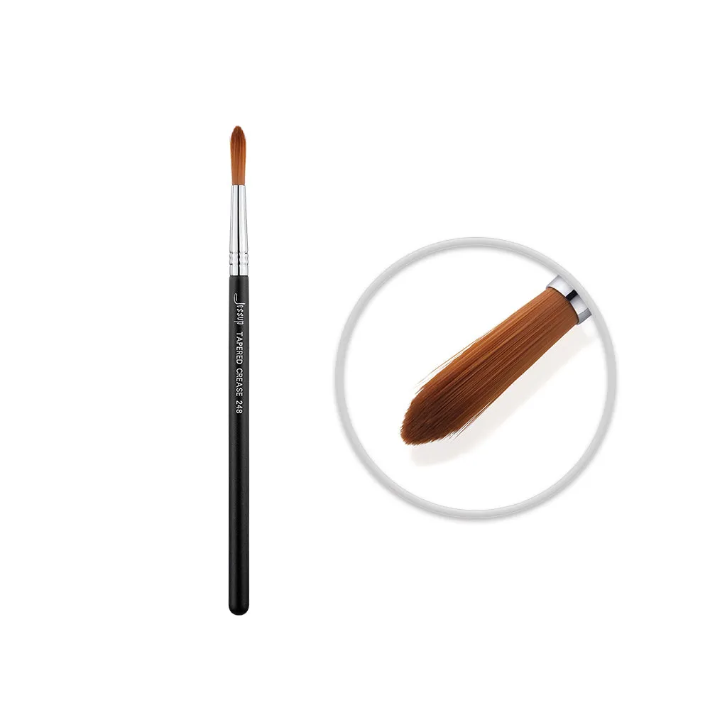 Tapered Cut Crease Brush 248