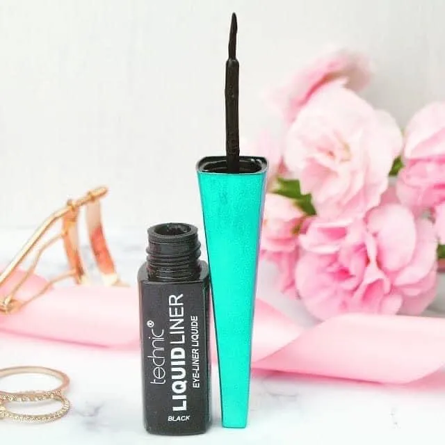Technic Waterproof Liquid Eyeliner - Black (6m)