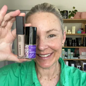 Under Eye Saviours Kit