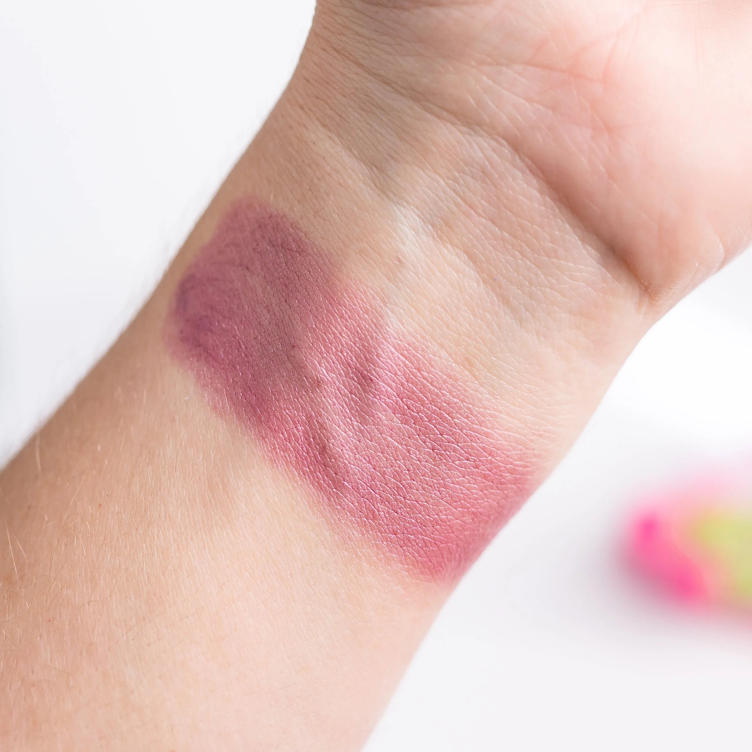 Unlabeled Back: Luna • Pretty Paint Hydrating Cream Multi-Use Blush   Lip
