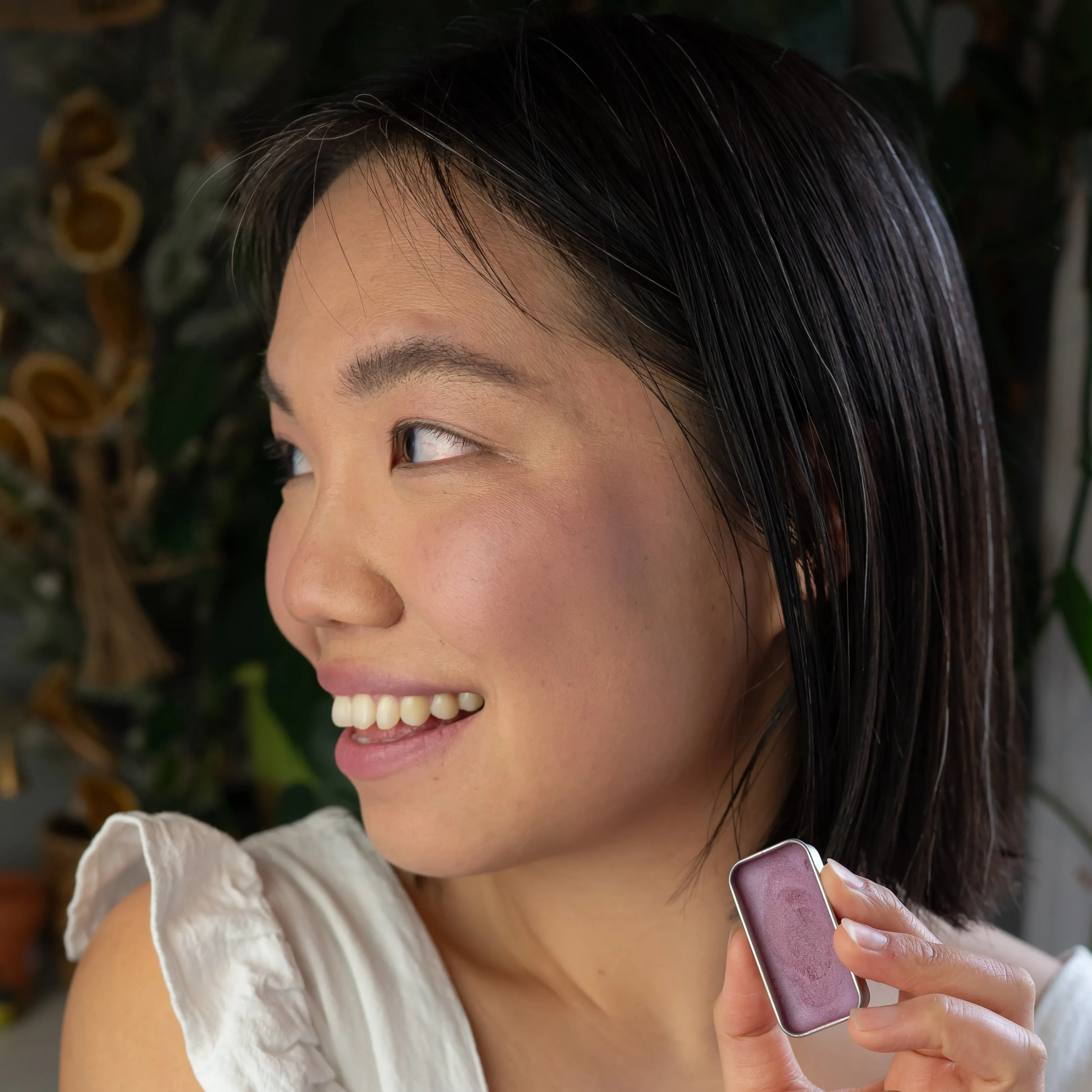 Unlabeled Back: Luna • Pretty Paint Hydrating Cream Multi-Use Blush   Lip