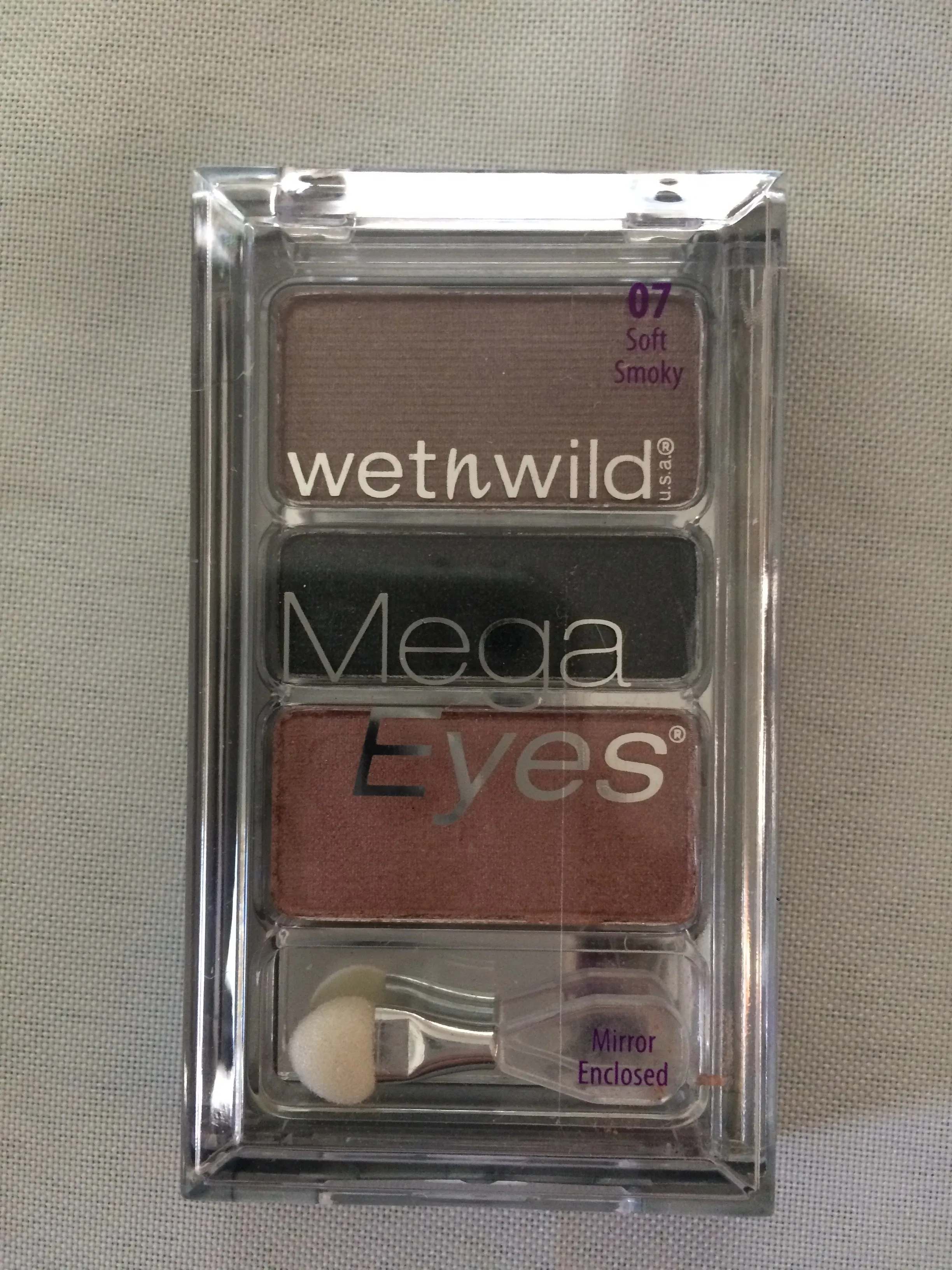 Wet N Wild MegaEyes Eyeshadow compact