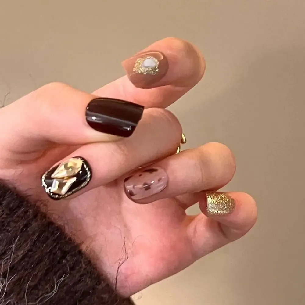 Wjczt 24pcs Short Round False Nails French Ballet Nail Little Bear Leaf Gold Slices Full Cover Detachable Press on Nail Tips