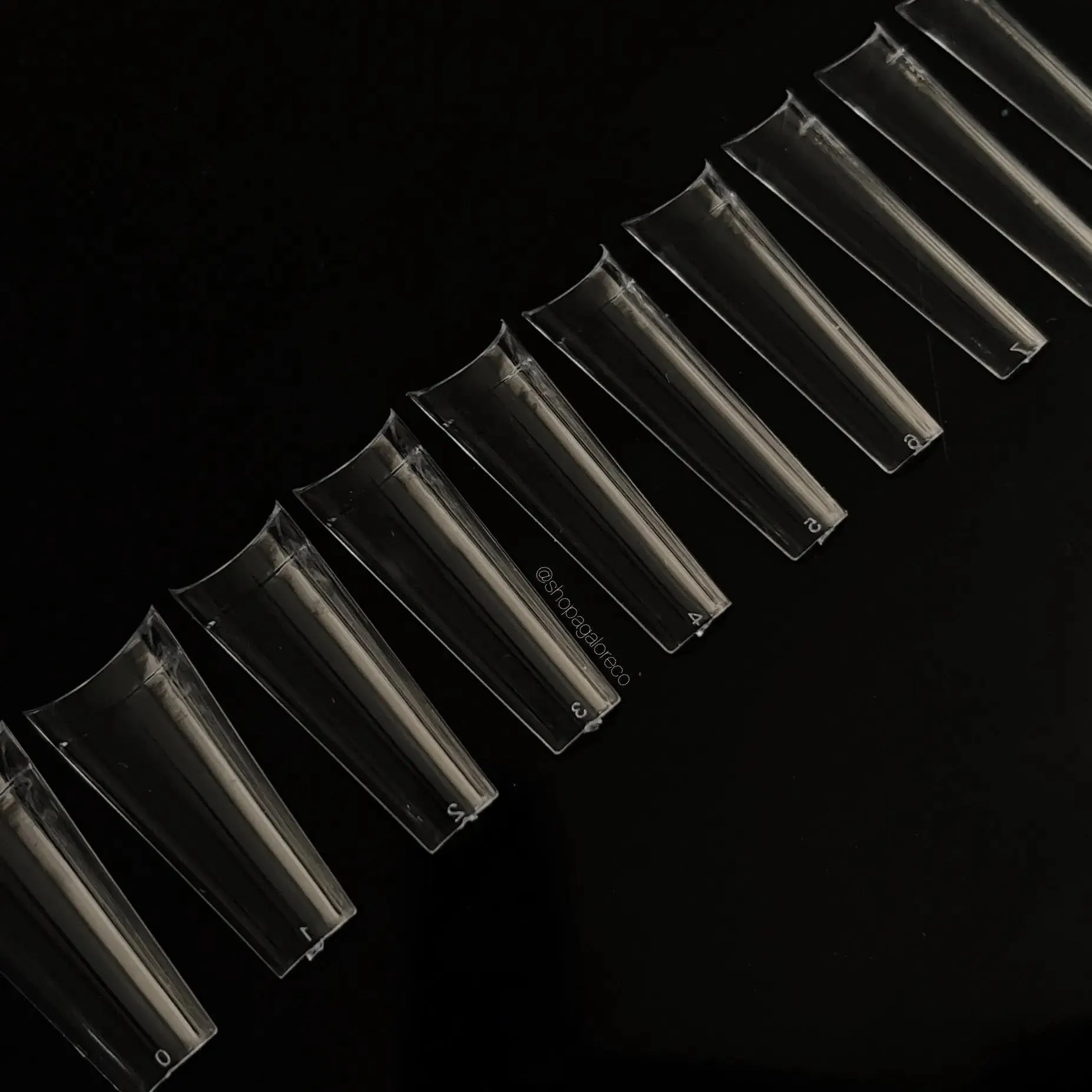 XL NON C-CURVE COFFIN *GLASS CLEAR**