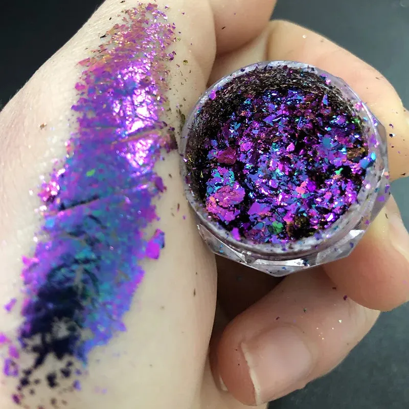 Yeknu 1 jar Chameleon Nail Flakes Irregular Aluminum Foil UV Gel Polish Nail Sequins Palliette Manicures Art Decoration Glitter Powder